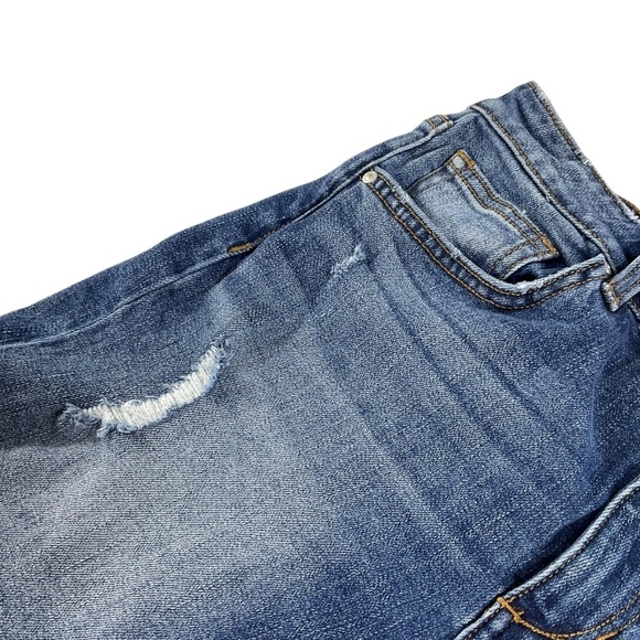 Joe’s Jeans Distressed Denim Jean Shorts  Size 27  Mid-rise - Picture 3 of 9